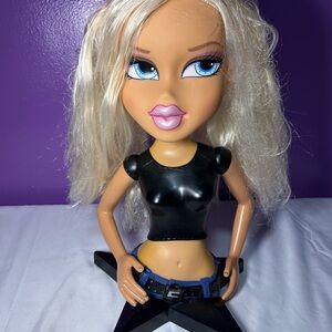 Vintage 2006 Bratz Forever Diamondz Cloe Styling Doll Head Funky Fashion Y2K